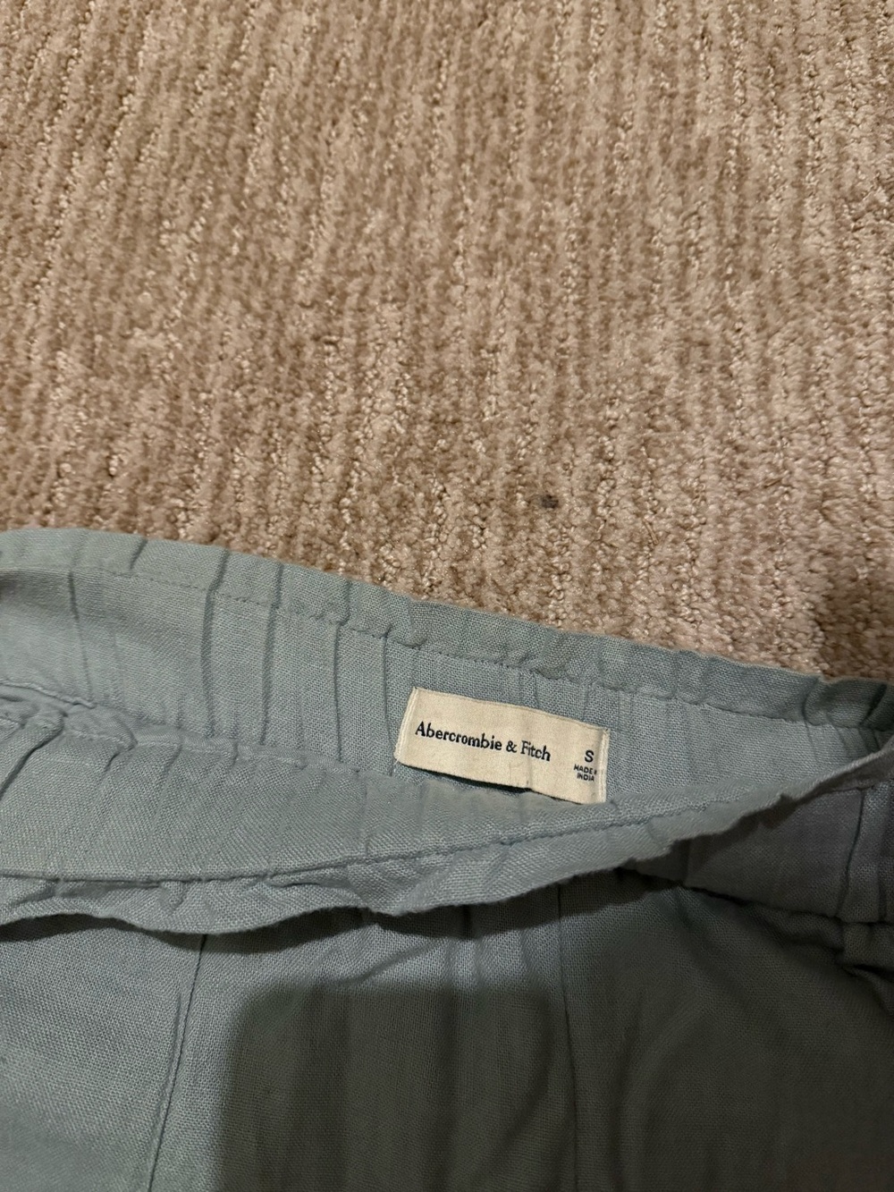 Abercrombie & Fitch Linen shorts pull on - Picture 3 of 5